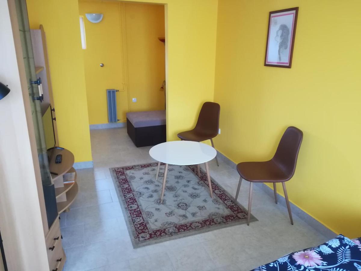 Tarr-Timea Apartmanok Keszthely Exteriör bild